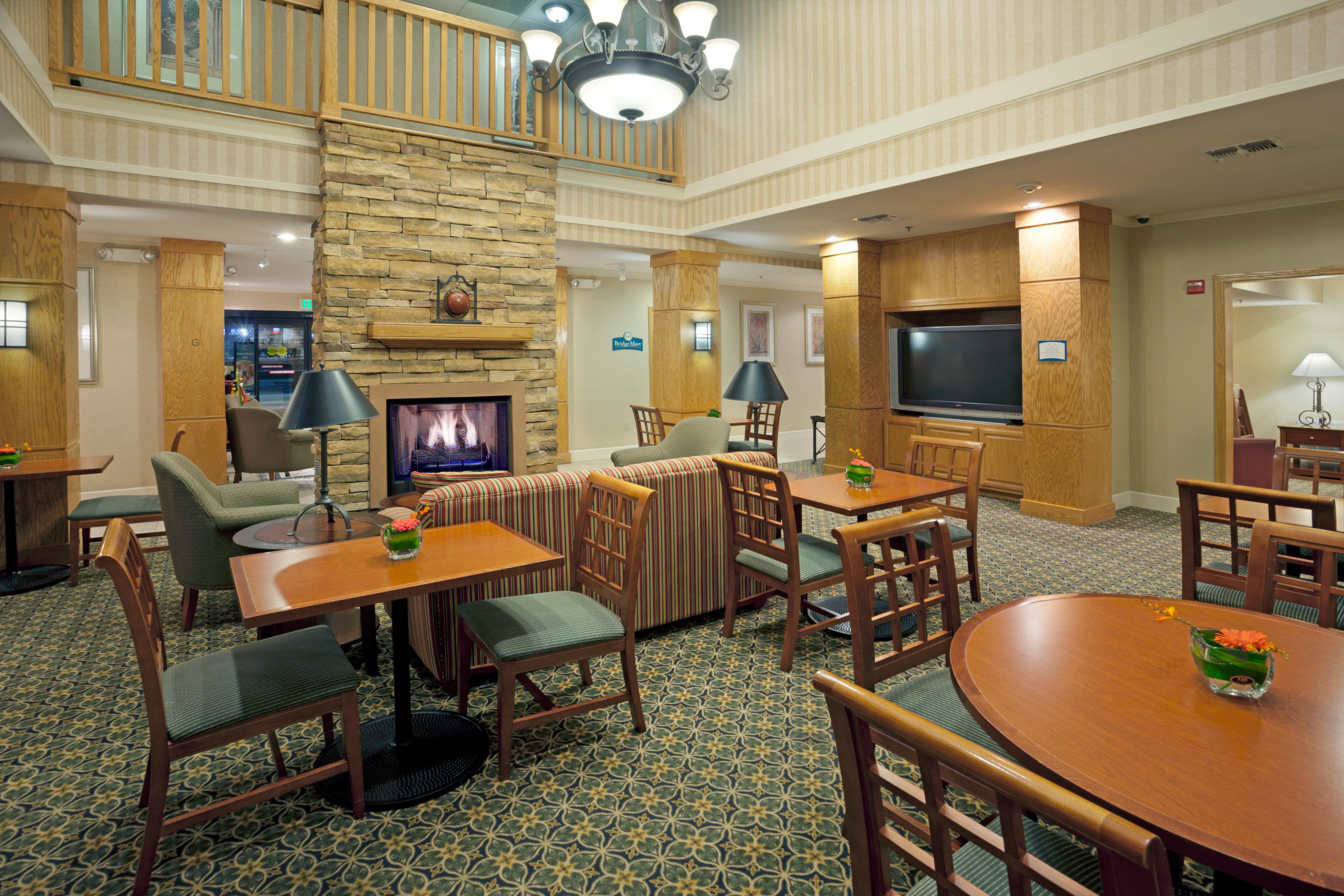Staybridge Suites - Brownsville By Ihg מראה חיצוני תמונה