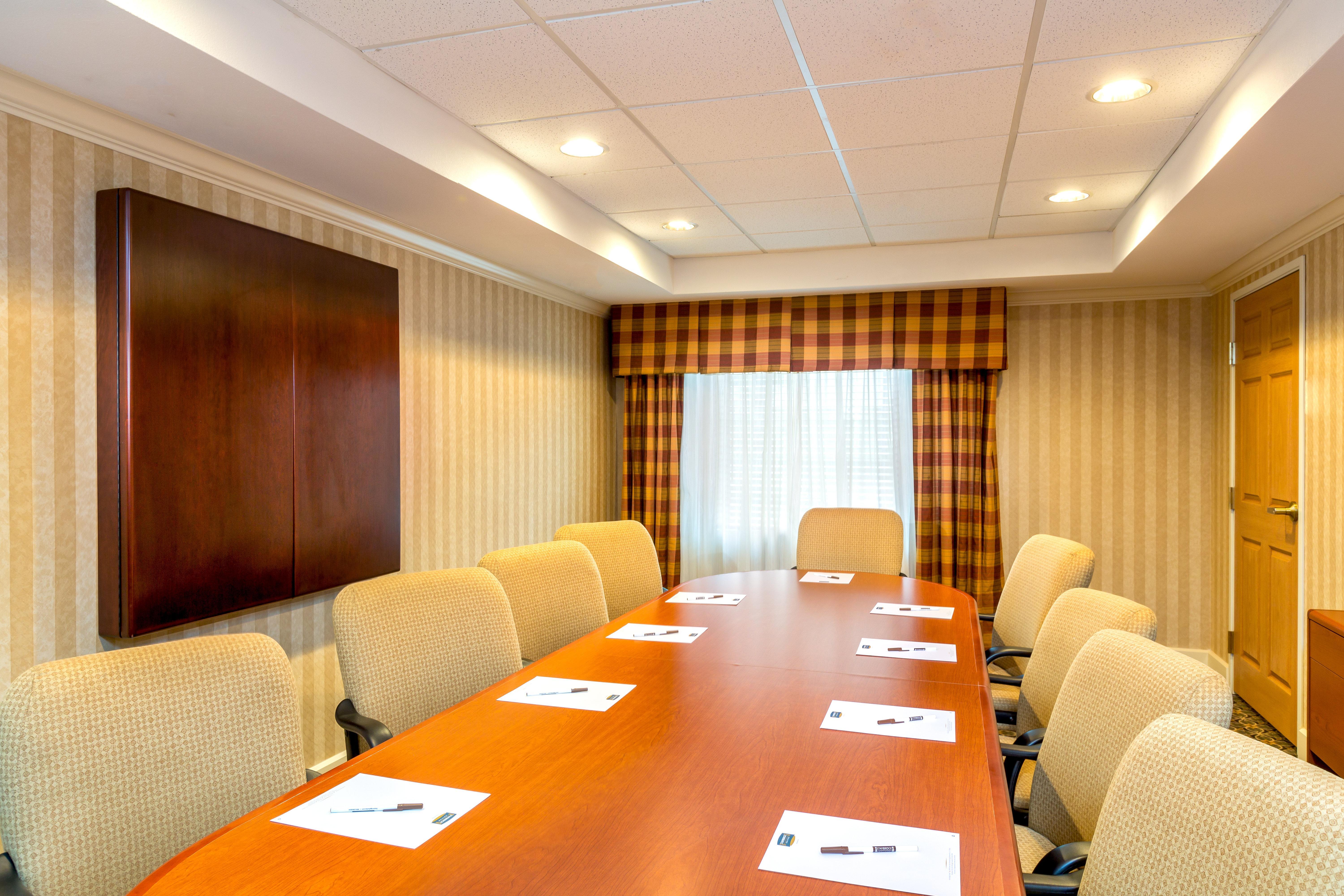 Staybridge Suites - Brownsville By Ihg מראה חיצוני תמונה