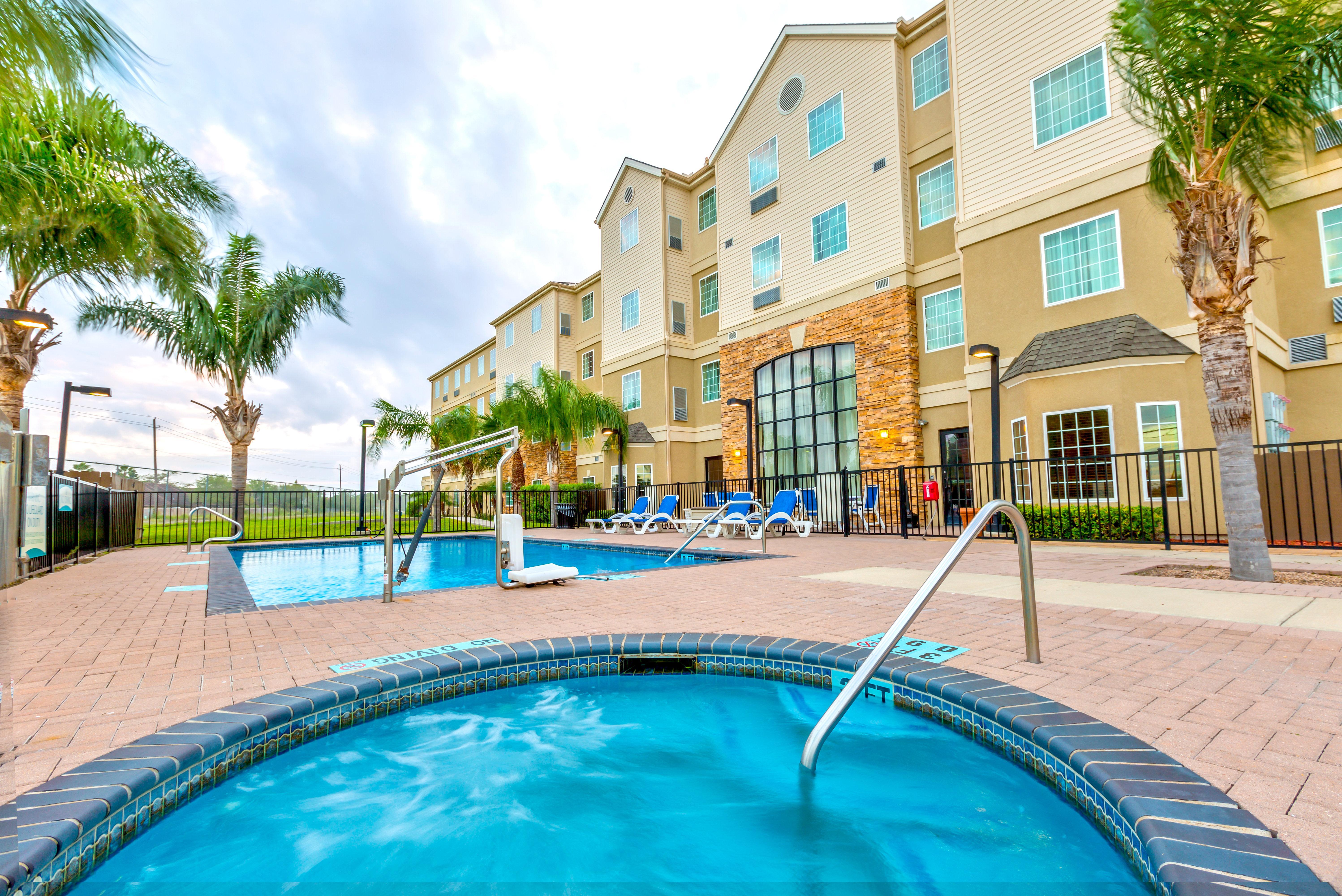 Staybridge Suites - Brownsville By Ihg מראה חיצוני תמונה