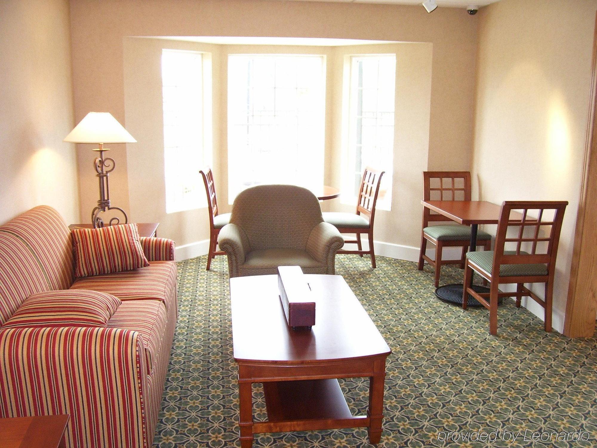 Staybridge Suites - Brownsville By Ihg מראה חיצוני תמונה