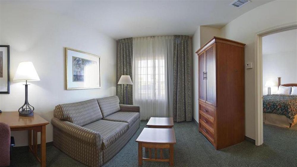 Staybridge Suites - Brownsville By Ihg מראה חיצוני תמונה