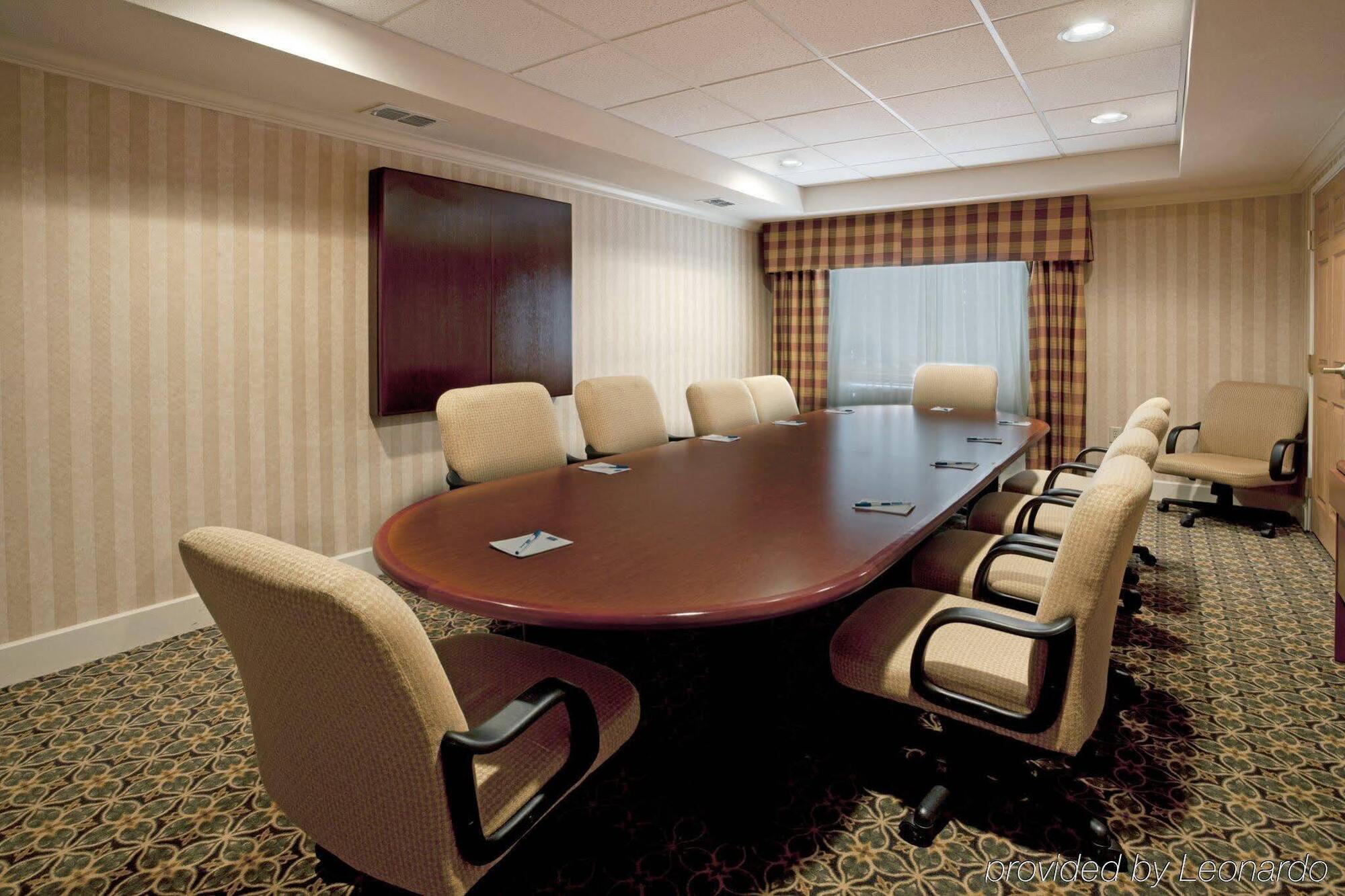 Staybridge Suites - Brownsville By Ihg מראה חיצוני תמונה