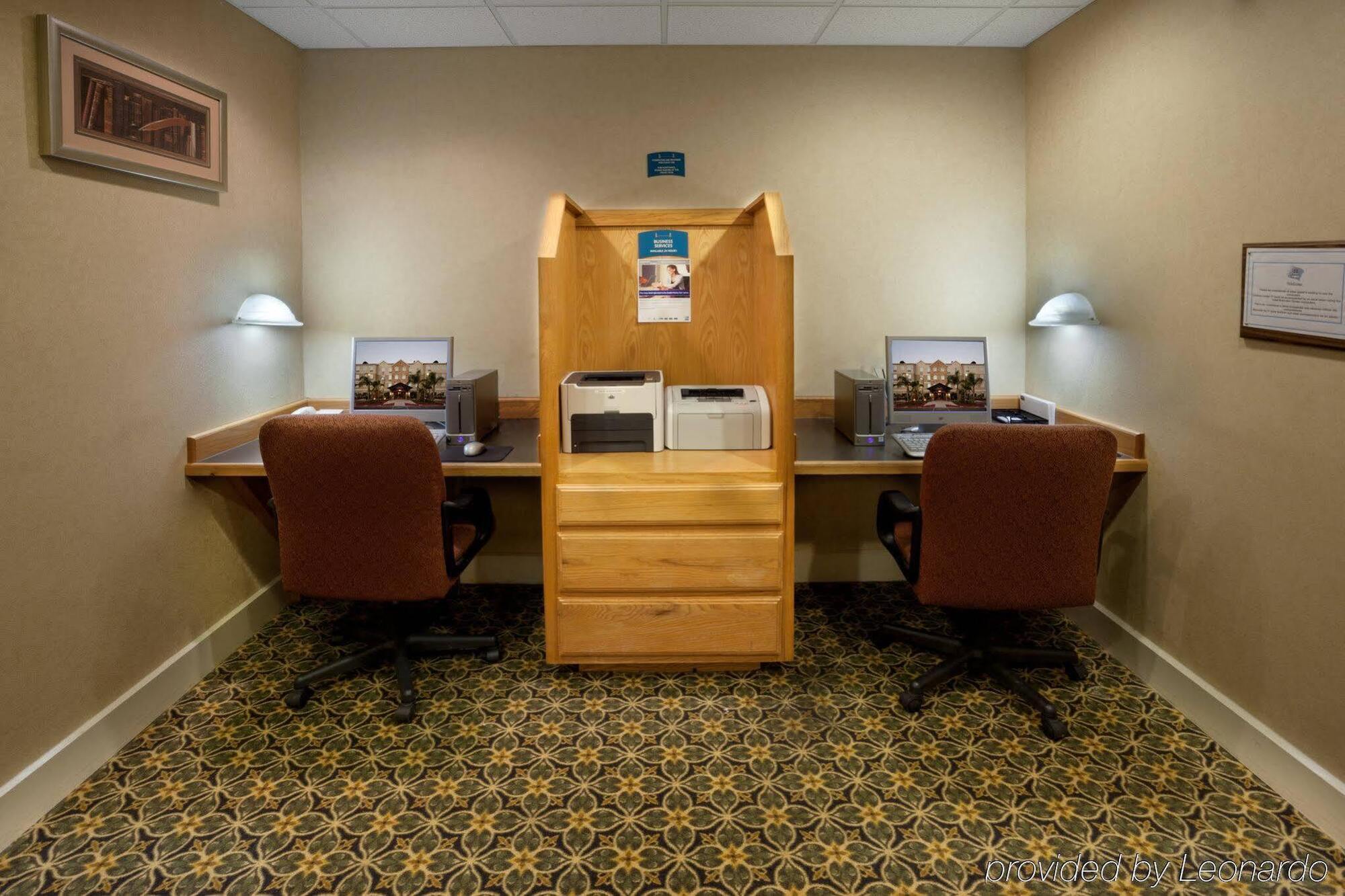 Staybridge Suites - Brownsville By Ihg מראה חיצוני תמונה